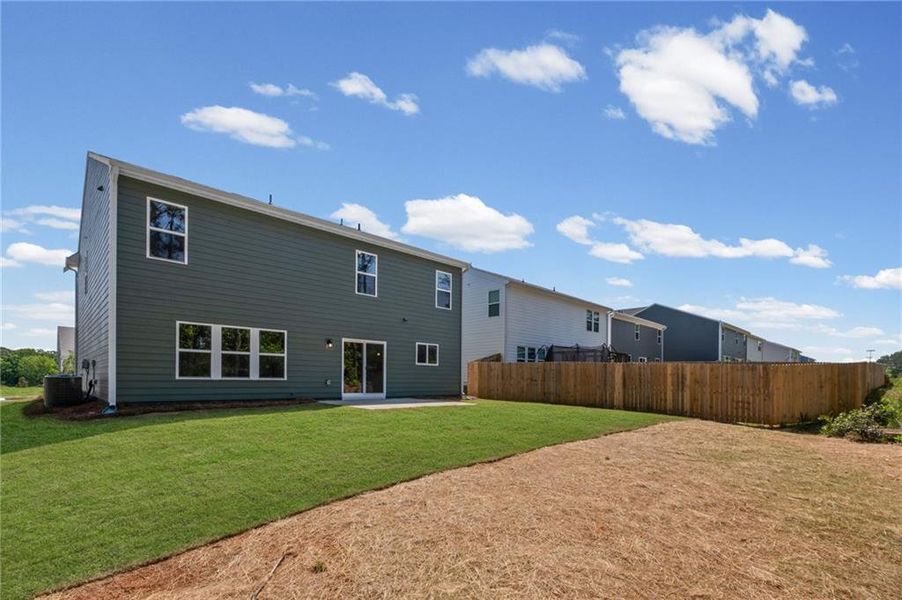 Exterior details and patio area of a home in Cherry Glen, Euharlee (Image 20).