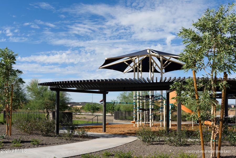 22-041-08Independence Park