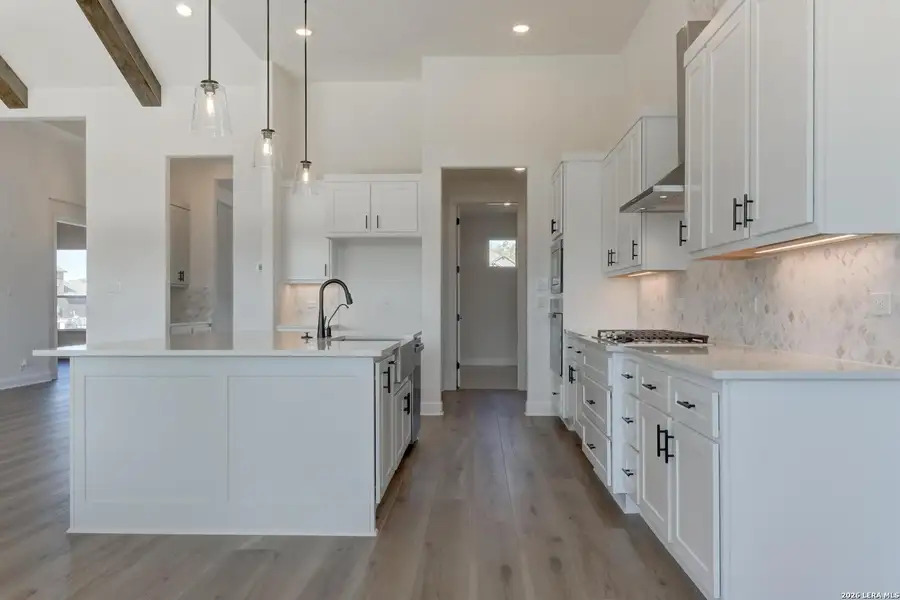 Furnished interior view inside a new home in Waldsanger, New Braunfels (Image 10).