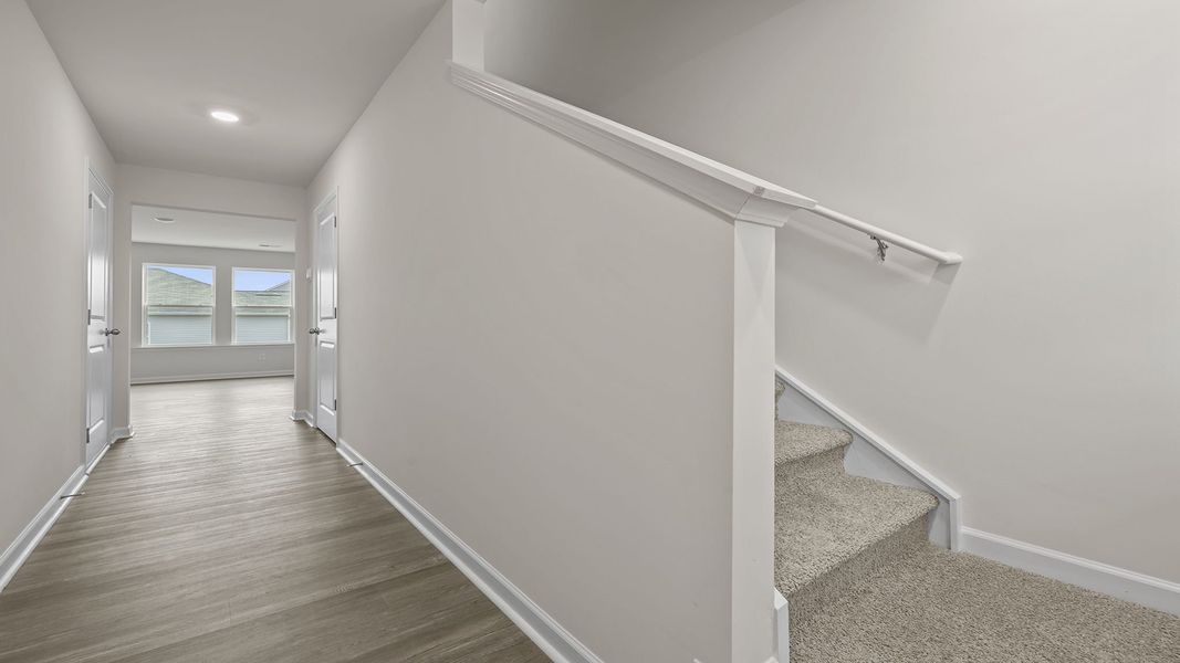 Spacious, unfurnished interior of a new home in Durbin Meadows, Fountain Inn (Image 17).