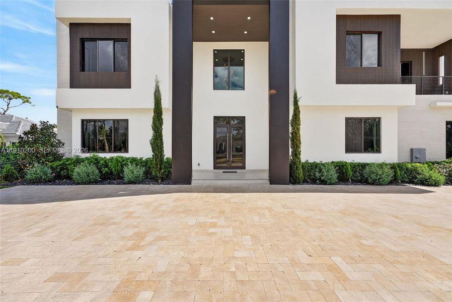 Exterior details and patio area of a home in , Parkland (Image 30).