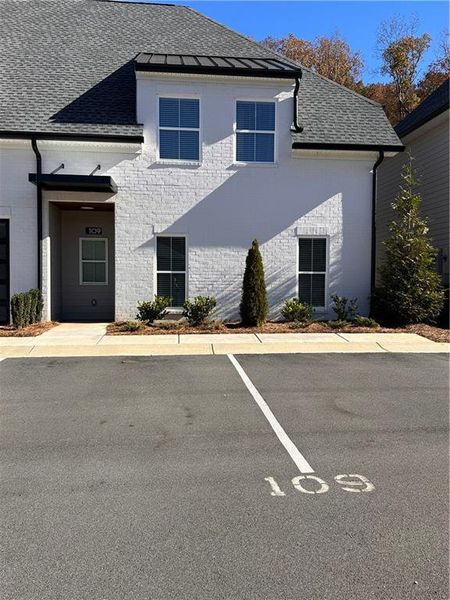 Image 35 of a home in .