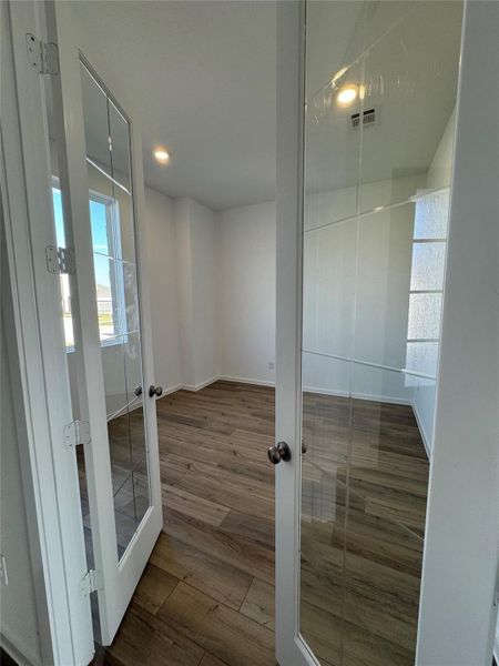 **Photos are representative only. This is not the actual homesite.**