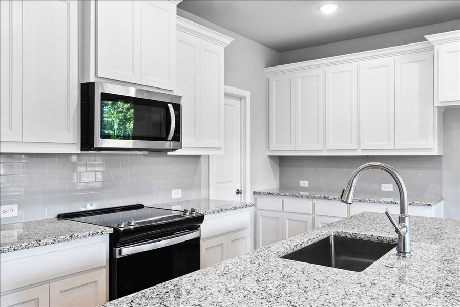 Representative furnished interior of a home built from the The Bradford by Doug Parr Custom Homes in Fair Oaks, Runaway Bay (Image 7). Representative furnished interior of a home built from the The Bradford by Doug Parr Custom Homes in Fair Oaks, Runaway Bay (Image 7).