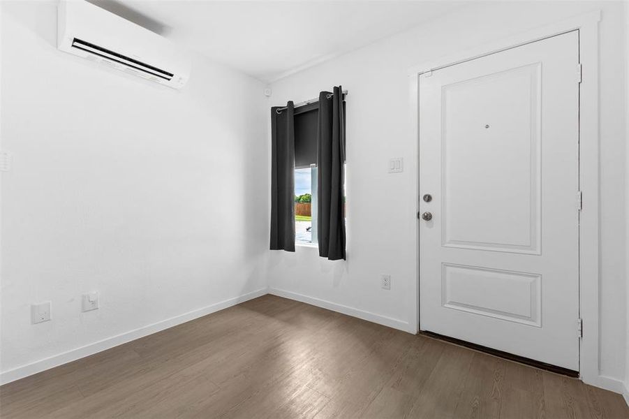 Spacious, unfurnished interior of a new home in Tillage Farms, Princeton (Image 16). Spacious, unfurnished interior of a new home in Tillage Farms, Princeton (Image 16).