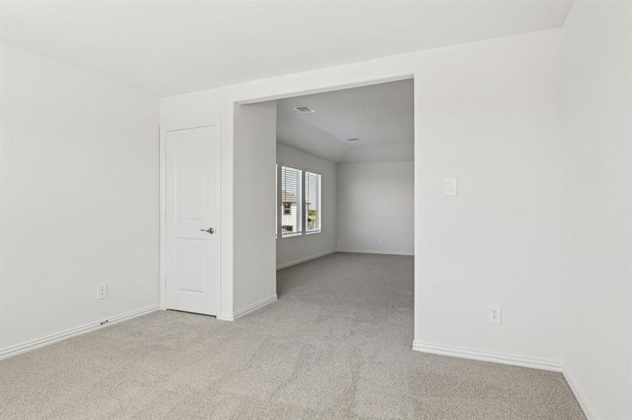 Photo is not of the actual home, but is an inspirational photo of builder’s model home and may depict options, furnishings, and/or decorator features that are not included. Photo is not of the actual home, but is an inspirational photo of builder’s model home and may depict options, furnishings, and/or decorator features that are not included.