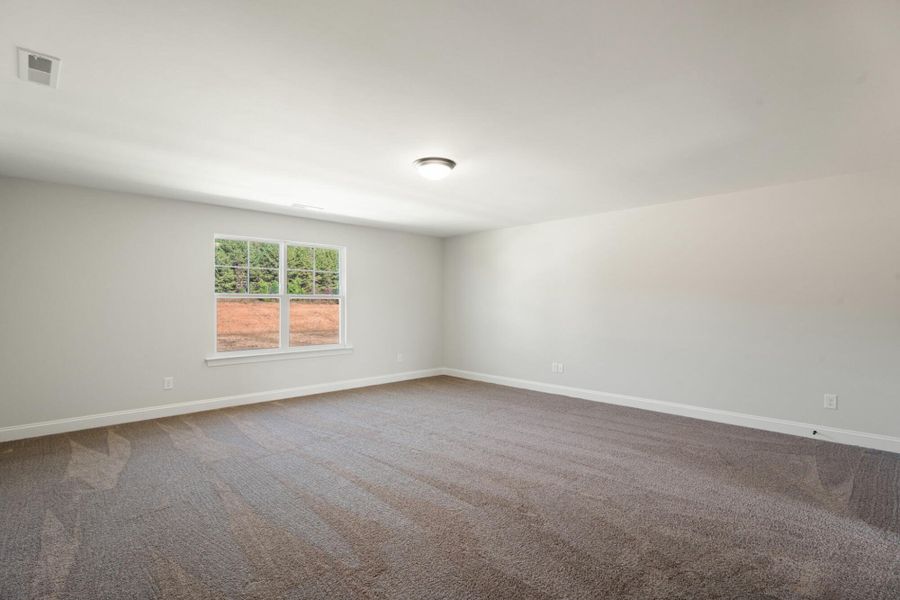 Spacious, unfurnished interior of a new home in Hopewell Garden, Winston-Salem (Image 30).