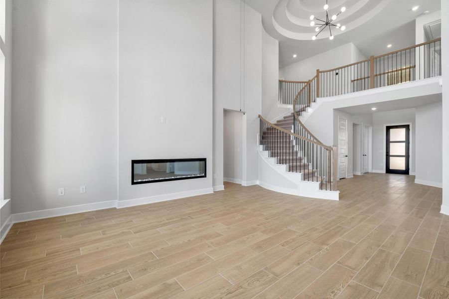 Spacious, unfurnished interior of a new home in Provence, Austin (Image 12).
