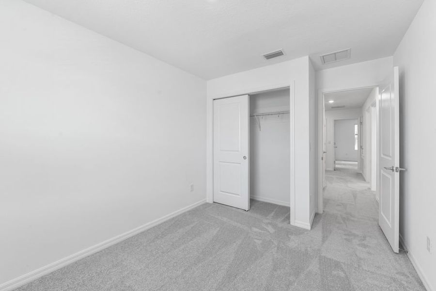 Spacious, unfurnished interior of a new home in Vinterra Townhomes, Nokomis (Image 15).