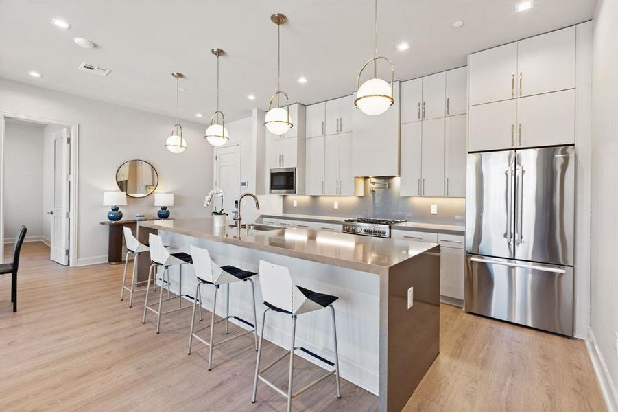 Furnished interior view inside a new home in , Dallas (Image 8).