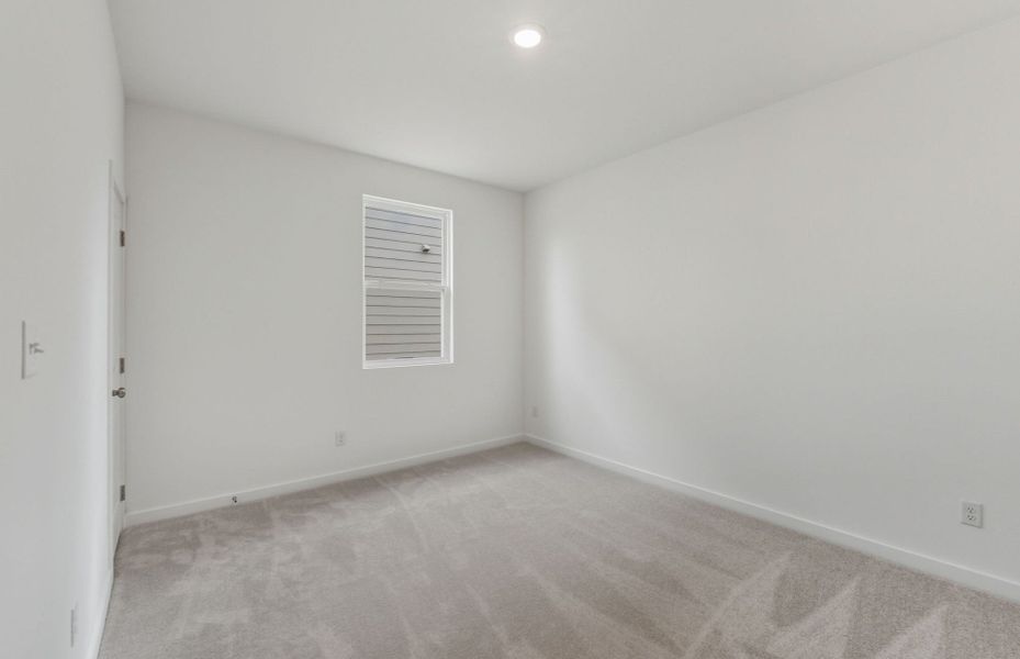 Spacious, unfurnished interior of a new home in Alto, San Marcos (Image 11).