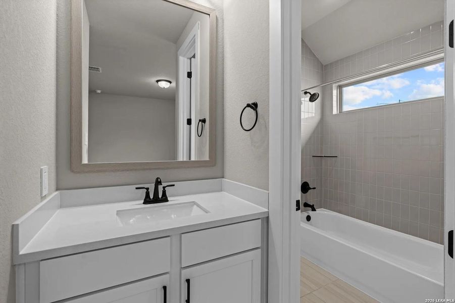 Furnished interior view inside a new home in Ventana - 60', Bulverde (Image 7).