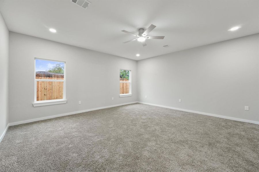 Spacious, unfurnished interior of a new home in , Pasadena (Image 22).