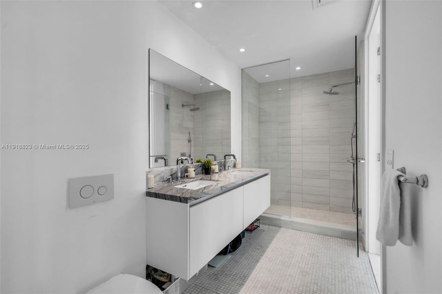 Furnished interior view inside a new home in Missoni Baia, Miami (Image 7). Furnished interior view inside a new home in Missoni Baia, Miami (Image 7).