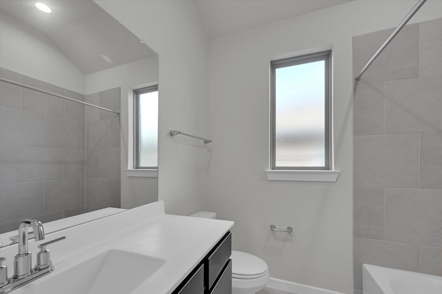 Image 10 of a home in Lago Mar  50'  &  55'.