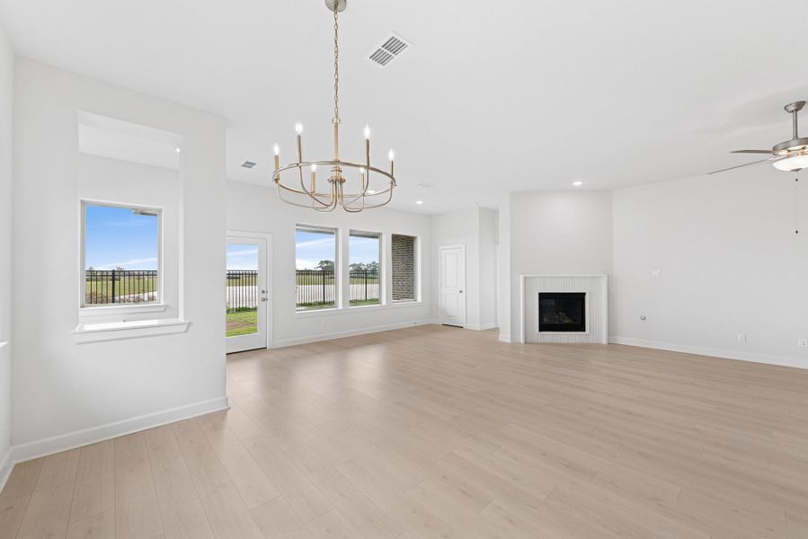 Spacious, unfurnished interior of a new home in Meridiana 55' Homesites, Manvel (Image 22). Spacious, unfurnished interior of a new home in Meridiana 55' Homesites, Manvel (Image 22).