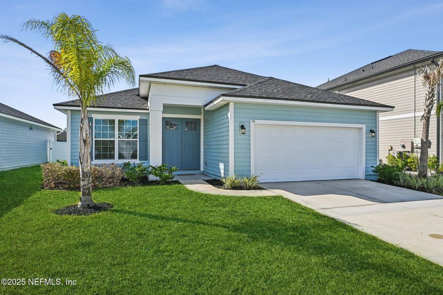 Exterior details and patio area of a home in Cordova Palms, St. Augustine (Image 20).