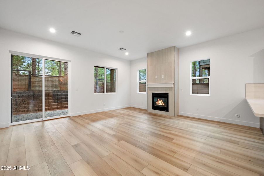 Living Room-lot-17-plan-2303-cdr-ridge