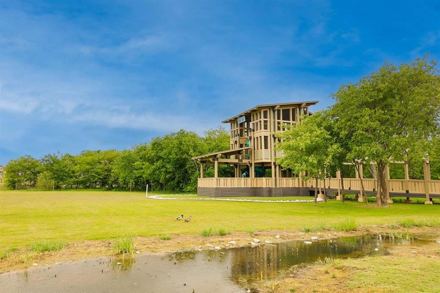 Community amenities in Sandbrock Ranch, Aubrey (Image 19).