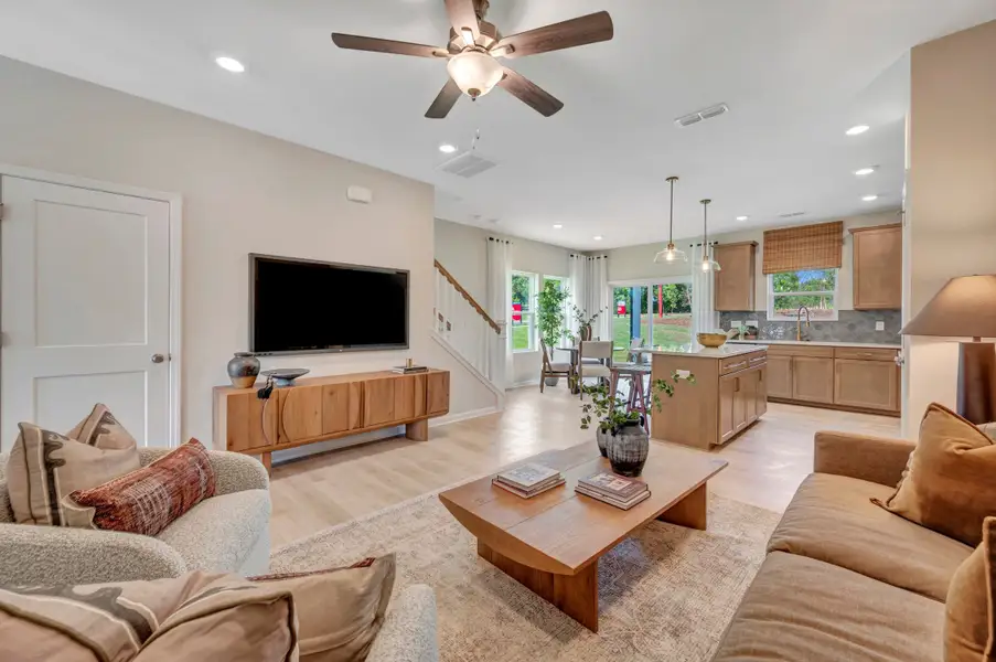 Representative furnished interior of a home built from the Frontier by Beazer Homes in Townes on Leesville, Durham (Image 7). Representative furnished interior of a home built from the Frontier by Beazer Homes in Townes on Leesville, Durham (Image 7).