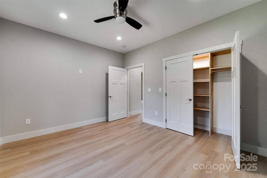 Spacious, unfurnished interior of a new home in , Clyde (Image 14).