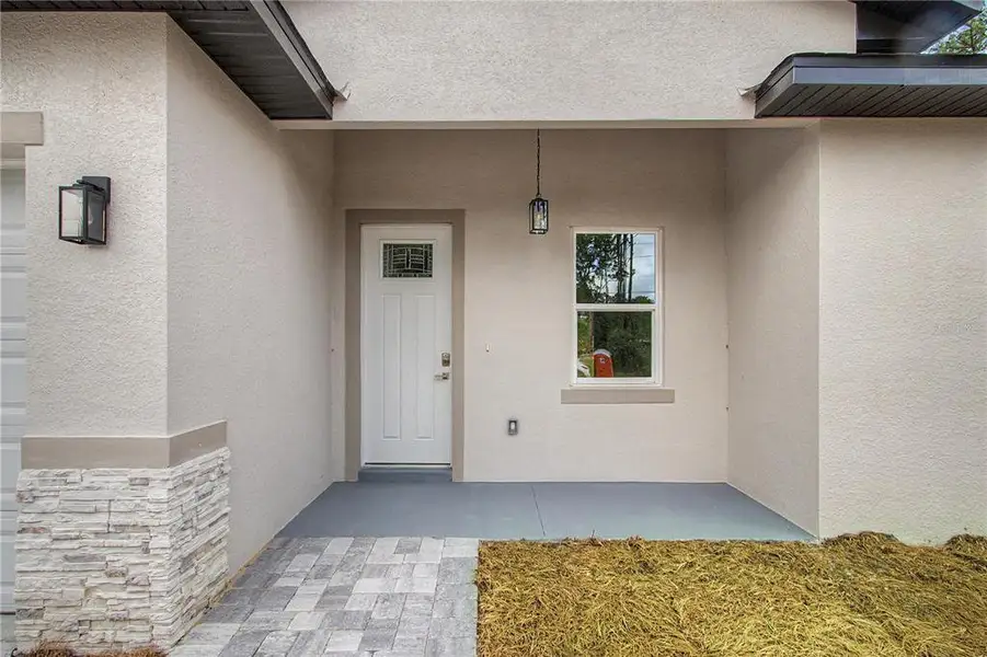 Exterior details and patio area of a home in , Citrus Springs (Image 4). Exterior details and patio area of a home in , Citrus Springs (Image 4).