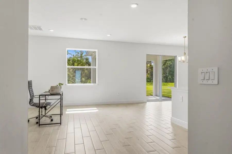 Spacious, unfurnished interior of a new home in Huntington Park, Titusville (Image 25). Spacious, unfurnished interior of a new home in Huntington Park, Titusville (Image 25).