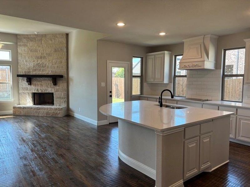 Furnished interior view inside a new home in DeBerry Heritage, Josephine (Image 11). Furnished interior view inside a new home in DeBerry Heritage, Josephine (Image 11).
