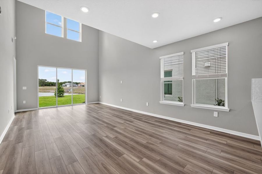 Spacious, unfurnished interior of a new home in Firethorn, Parrish (Image 11).