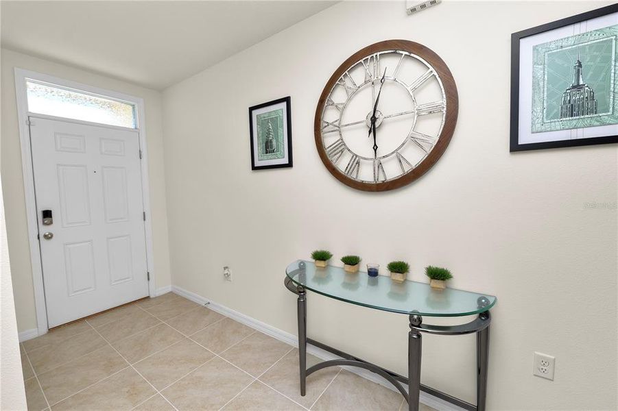 Furnished interior view inside a new home in , Bartow (Image 7).
