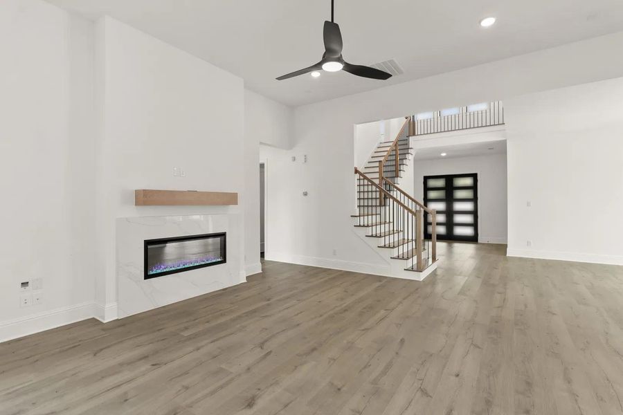 Sydney E Family room