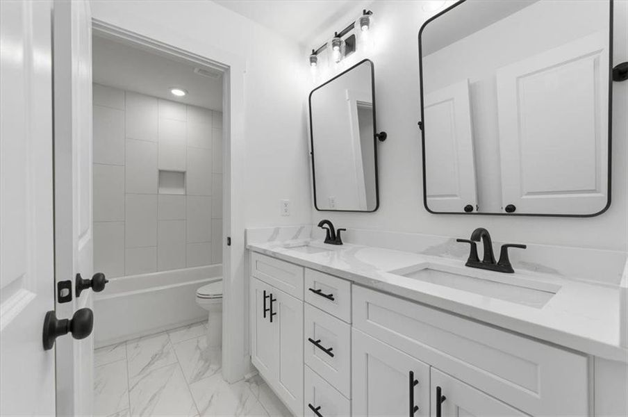 Furnished interior view inside a new home in Ferguson Corners, Emerson (Image 15).