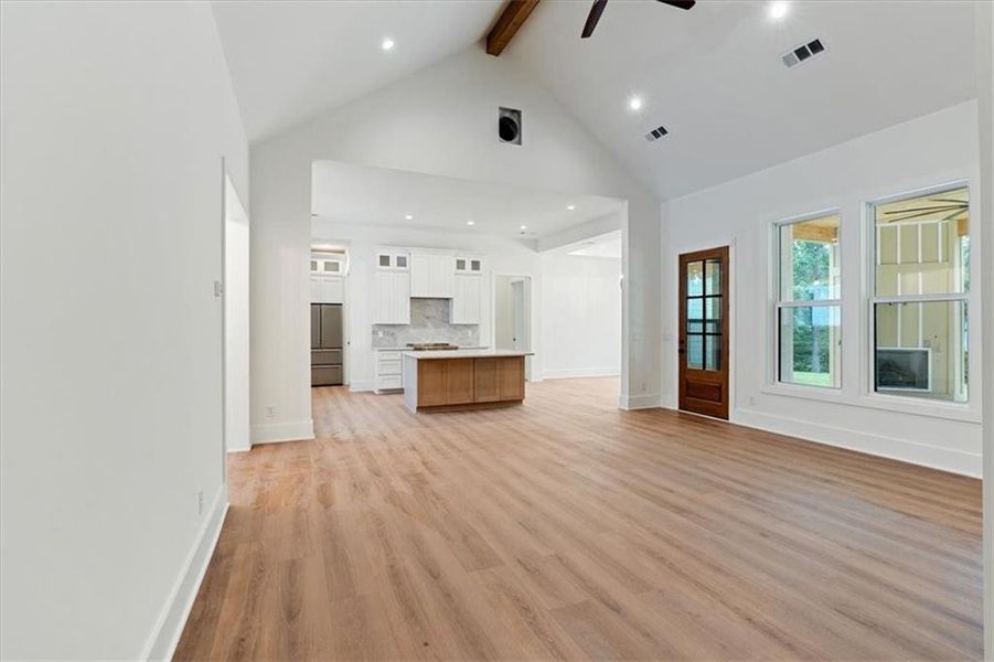 Spacious, unfurnished interior of a new home in , Canton (Image 26).