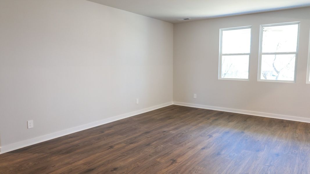 Representative unfurnished interior of a home built from the STONEBROOK II by D.R. Horton in Harvest Point, Spring Hill (Image 30).