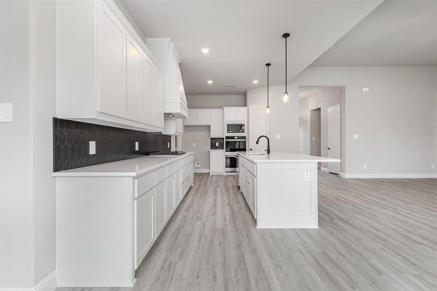 Furnished interior view inside a new home in Sagebrush Addition, Midlothian (Image 11).