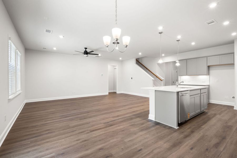 Spacious, unfurnished interior of a new home in Waterways, Richmond Hill (Image 25). Spacious, unfurnished interior of a new home in Waterways, Richmond Hill (Image 25).