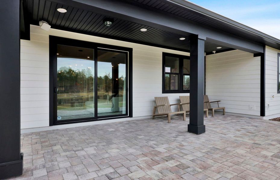 Coral Grand | Covered Lanai Coral Grand | Covered Lanai