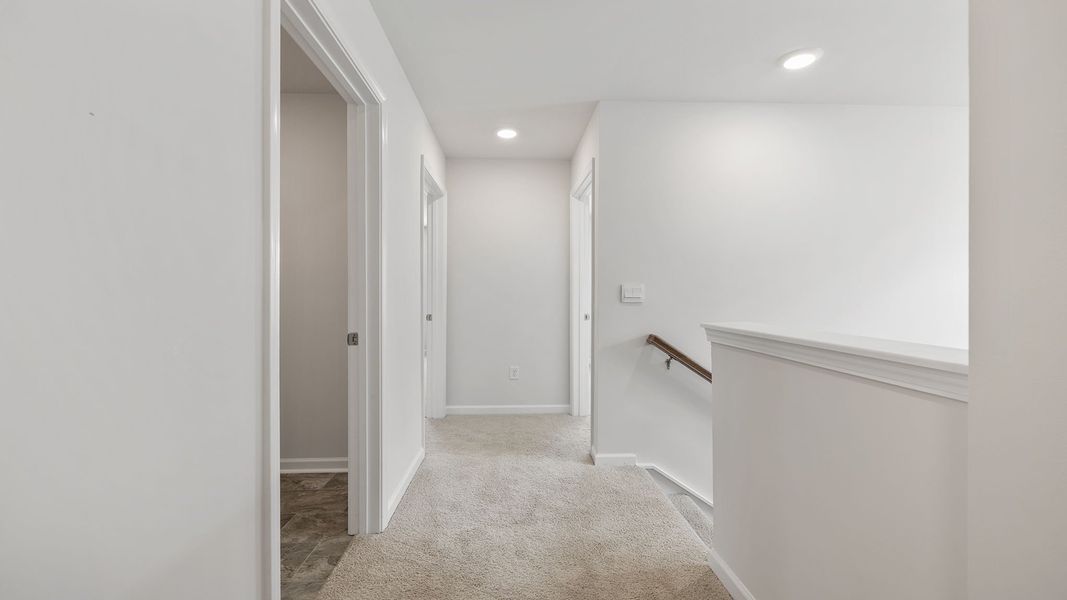 Spacious, unfurnished interior of a new home in Durbin Meadows Traditions, Fountain Inn (Image 18).