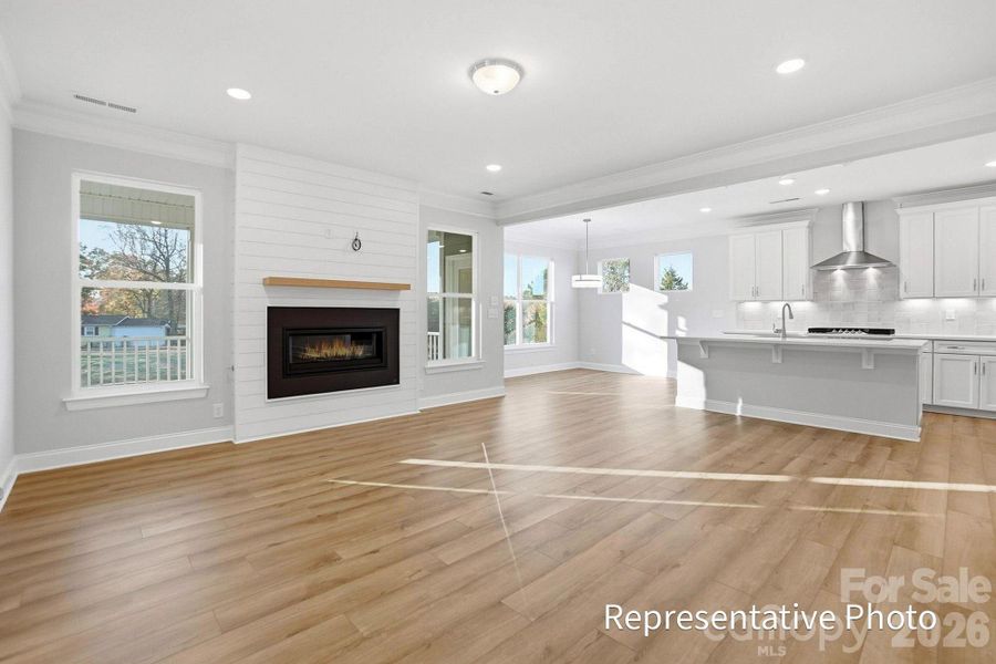 Spacious, unfurnished interior of a new home in Waterford Commons, Rock Hill (Image 34).
