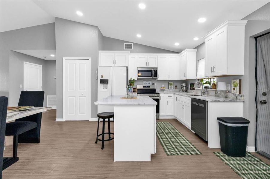 Furnished interior view inside a new home in , Arcadia (Image 13).