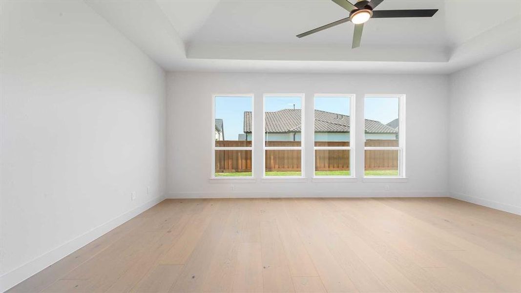 Spacious, unfurnished interior of a new home in Fields 60', Frisco (Image 25).