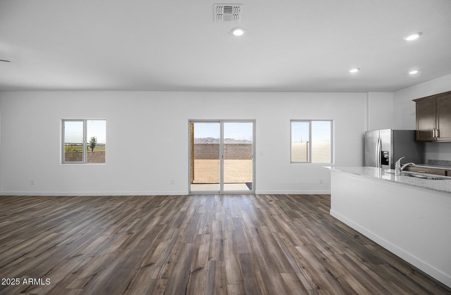 Southwest_Stafford_C_R_008 Southwest_Stafford_C_R_008