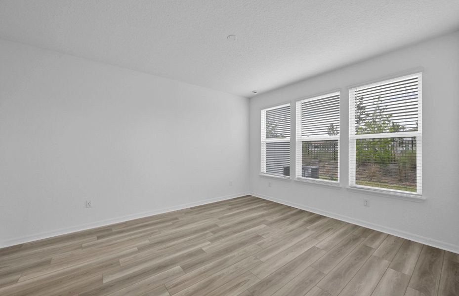 Spacious, unfurnished interior of a new home in Del Webb Wildlight, Yulee (Image 16). Spacious, unfurnished interior of a new home in Del Webb Wildlight, Yulee (Image 16).