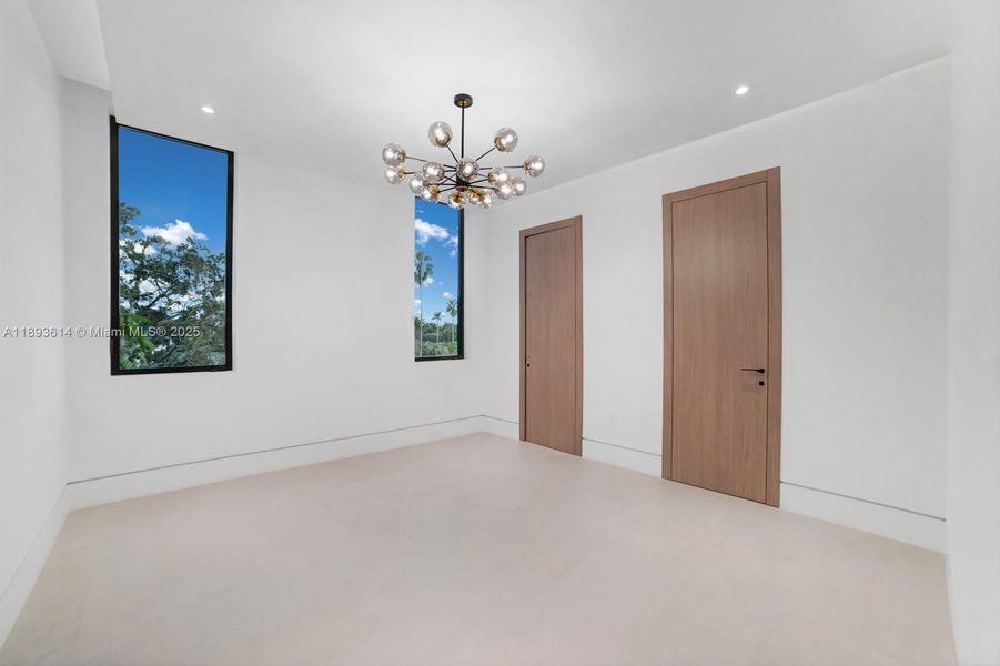 Spacious, unfurnished interior of a new home in , Miami (Image 20).