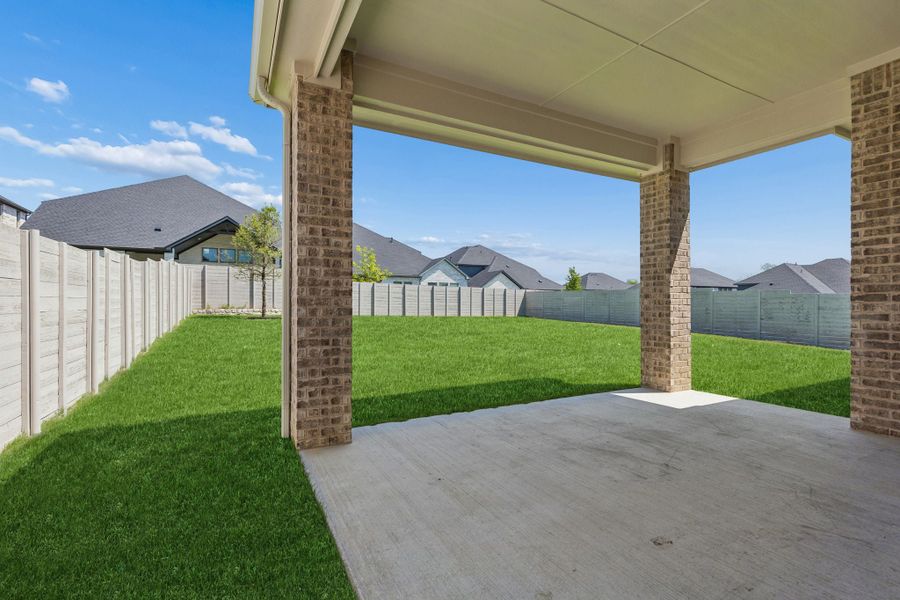 Exterior details and patio area of a home in Painted Tree Lakeside, McKinney (Image 4).