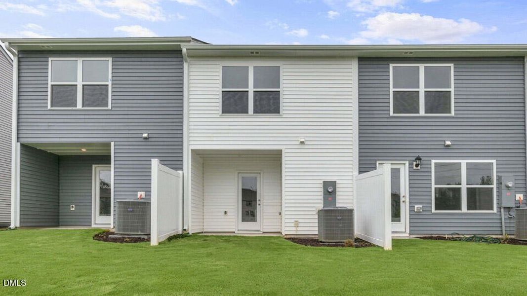 lot-32-jonathan-a-008