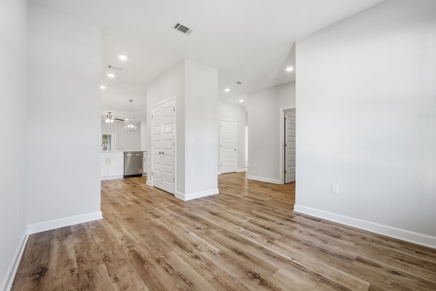 Spacious, unfurnished interior of a new home in McCarthy Estates, Defuniak Springs (Image 38). Spacious, unfurnished interior of a new home in McCarthy Estates, Defuniak Springs (Image 38).