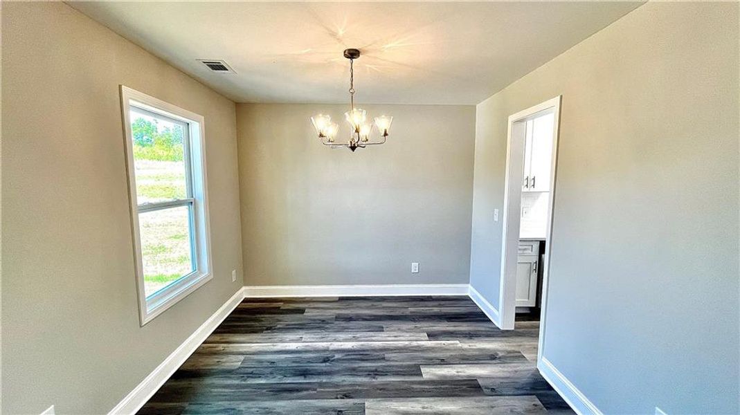 Spacious, unfurnished interior of a new home in , Griffin (Image 27).