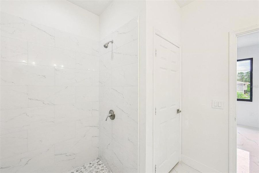 Image 19 of a home in .