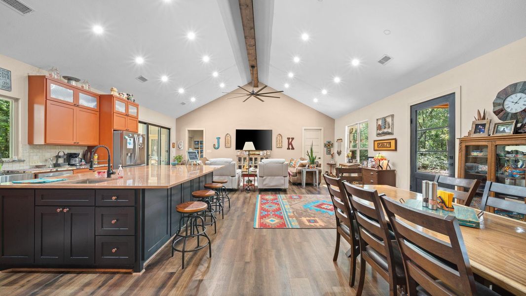 Furnished interior view inside a new home in , Waller (Image 17). Furnished interior view inside a new home in , Waller (Image 17).